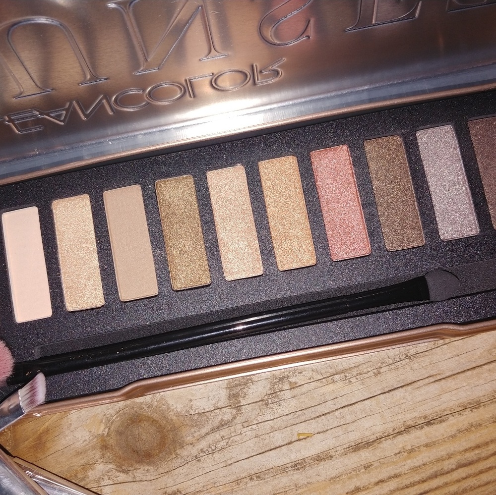 Kleancolor Sunset Eyeshadow Palette - Picture 1 of 3